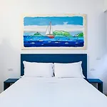 Lia Art Hotel